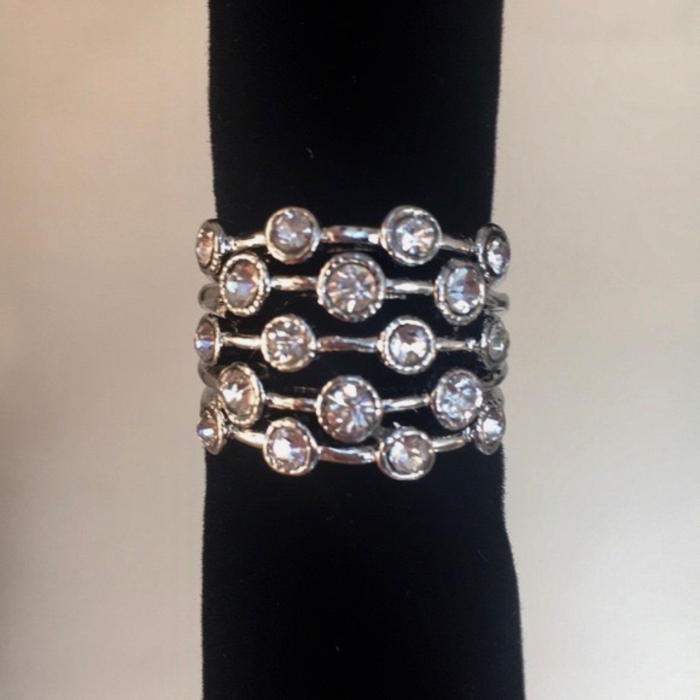 Gorgeous Silvertone and White Crystal accents Ring - Picture 3 of 5